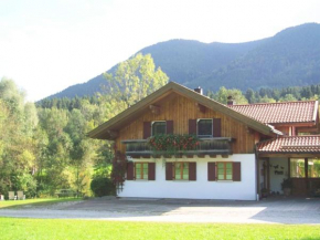 Alluring Apartment in Bad Kohlgrub with Private Garden Bad Kohlgrub